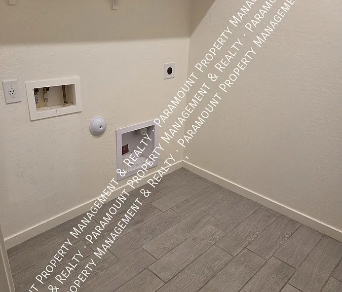 12535 W State Ct — Photo 27