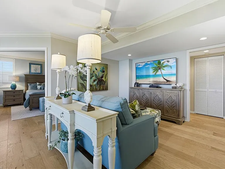 6361 Pelican Bay Blvd #802 — Photo 5