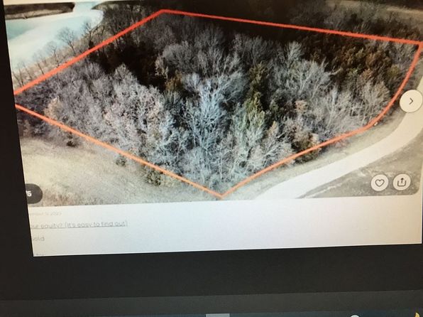 13 Red Oak Ests, Maywood, MO 63454