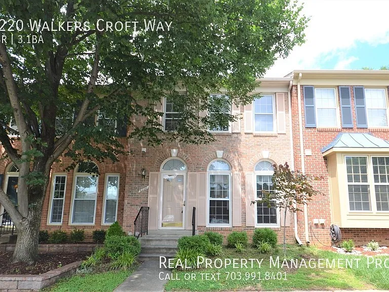 6220 Walkers Croft Way — Photo 1