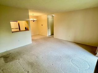 1317 Ravens Crest Dr #17, Plainsboro, NJ 08536