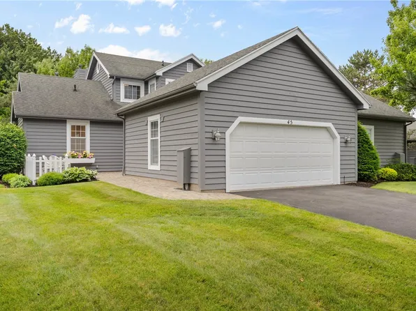45 Seascape Dr, Rochester, NY 14612