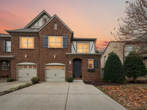 423 Waterbrook Dr, Mount Juliet, TN 37122
