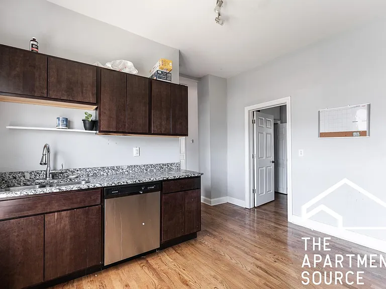 2818 N Drake Ave #2R — Photo 1