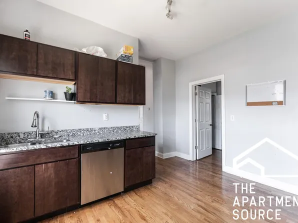 2818 N Drake Ave APT 2R, Chicago, IL 60618