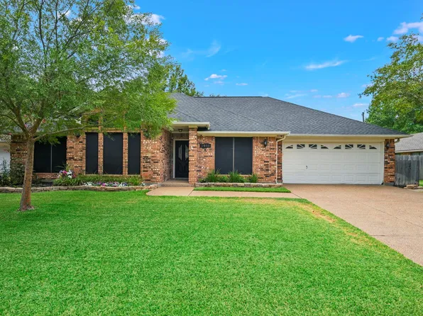 2910 Cortez Ct, College Station, TX 77845