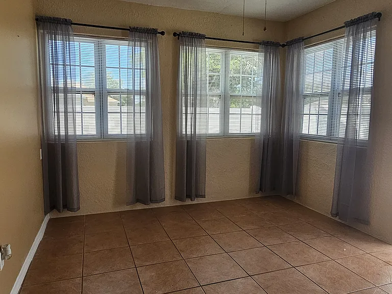 409 Albatross Ct #409B — Photo 7