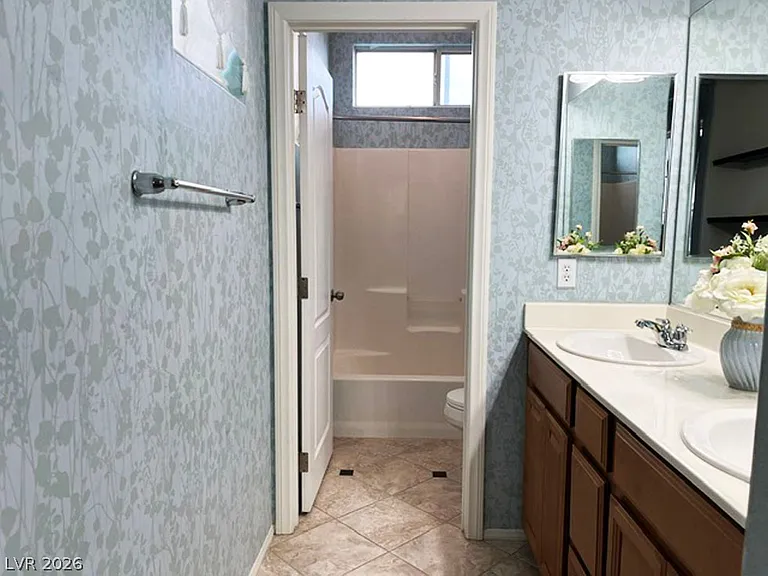 8102 Lake Chippewa St — Photo 24