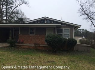 108 S Chilton Cres, Lagrange, GA 30240