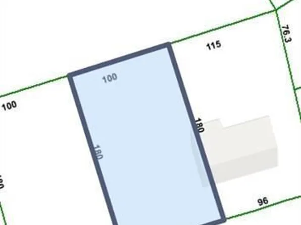 5520 Summerfield Dr E, Tuscaloosa, AL 35404