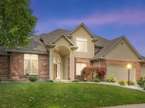 13822 Ruffner Rd, Fort Wayne, IN 46814