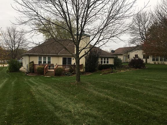 3rd image of 2112 Zuern Dr