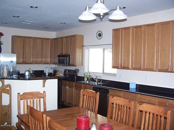 5th image of 28245 N 33rd Ave