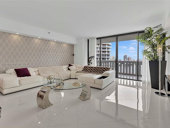 3rd image of 3000 Island Blvd APT 2303