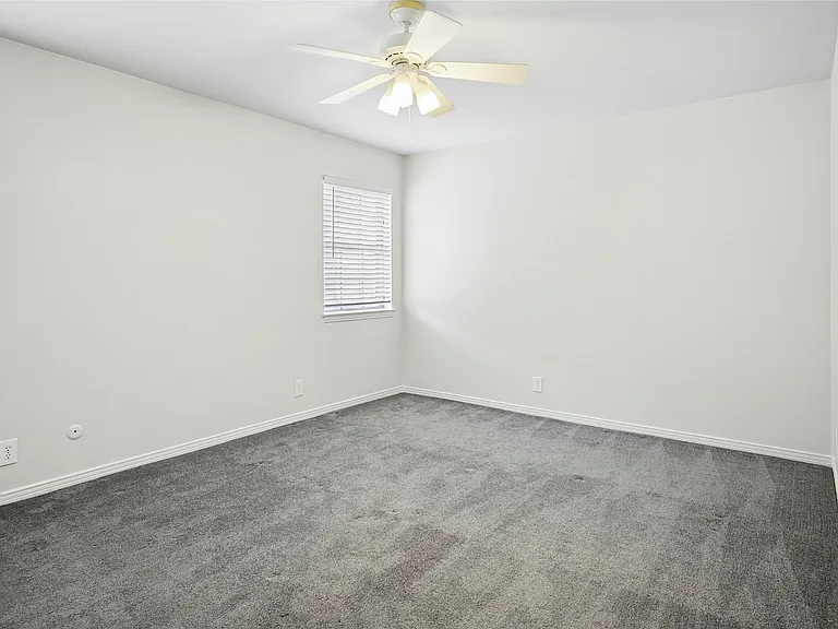 10504 Berry Knoll Dr — Photo 11