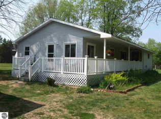 3342 S 29th Rd, Cadillac, MI 49601