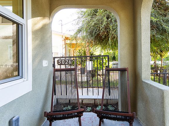 3rd image of 5028 Monte Vista St