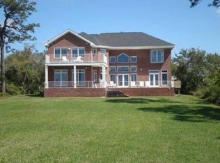 9283 Lilge Cir, Navarre, FL 32566