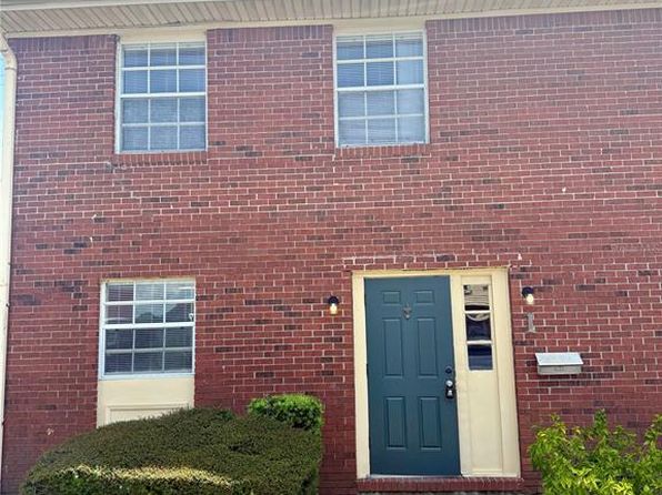 1920 E Edgewood Dr APT E1