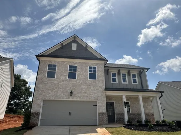 190 Wingate Dr, Winder, GA 30680