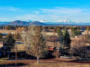 2930 NW 35th St, Redmond, OR 97756