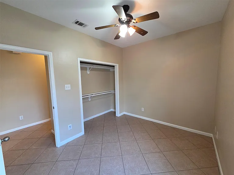 928 Runneburg Rd — Photo 22