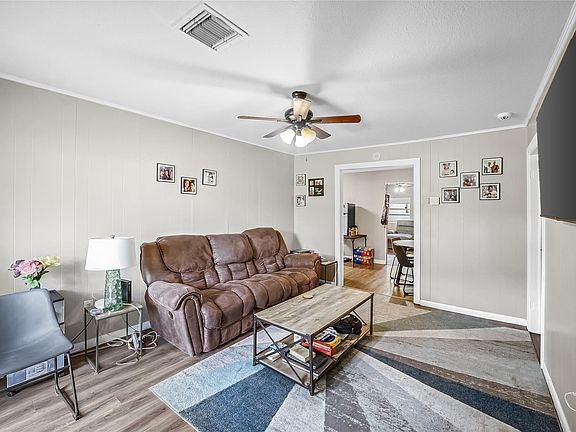 3rd image of 705 Akers St