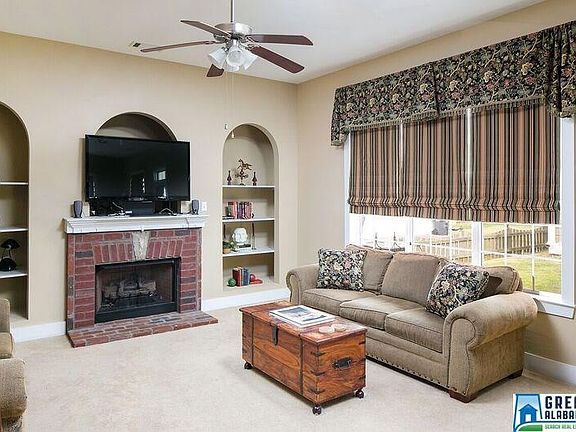 5th image of 5414 Camellia Ln