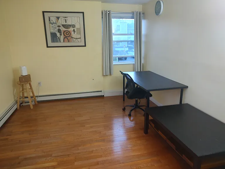 661 Main St #1 — Photo 7
