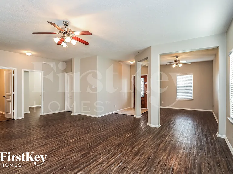 7006 Orchid St — Photo 3