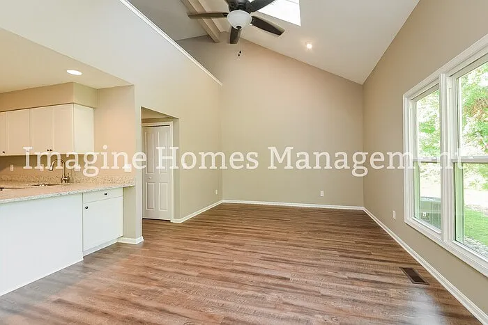 10750 Ravenna Rd #B — Photo 5