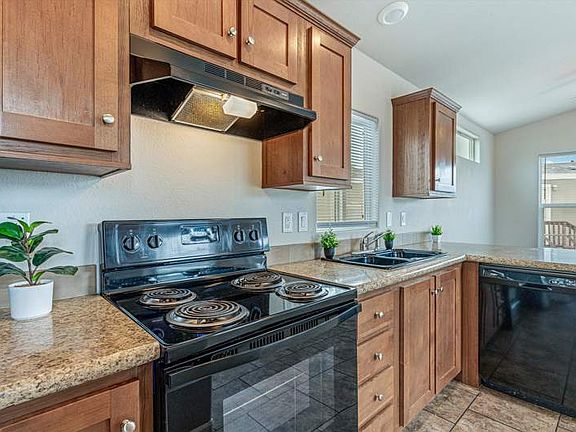 5th image of 38 W Prince Rd Unit 48