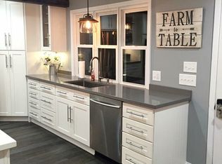 32 E Circle Rd, Norris, TN 37828