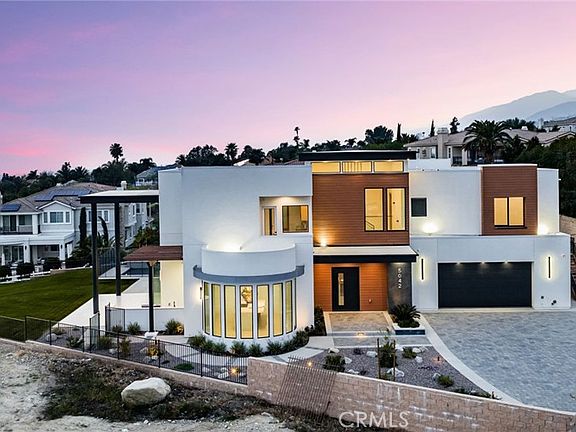 3rd image of 5042 Morgan Pl