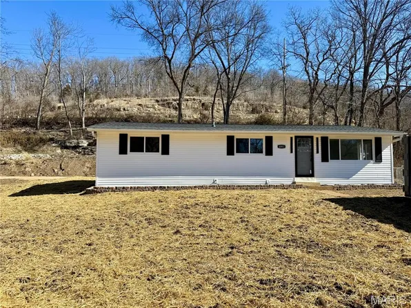 6043 Parkedge Dr, House Springs, MO 63051