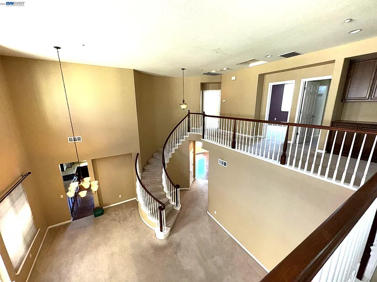 1669 Marina Way — Photo 30