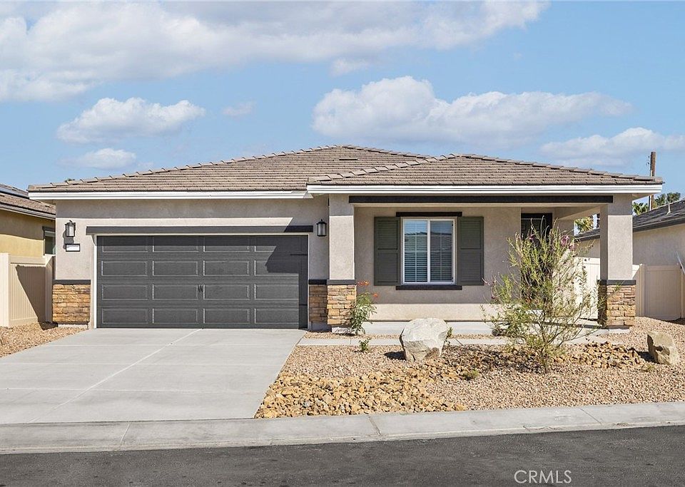 1st image of 42403 Palisades Dr
