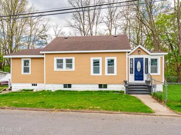 2401 1st Avenue, Schenectady, NY 12303