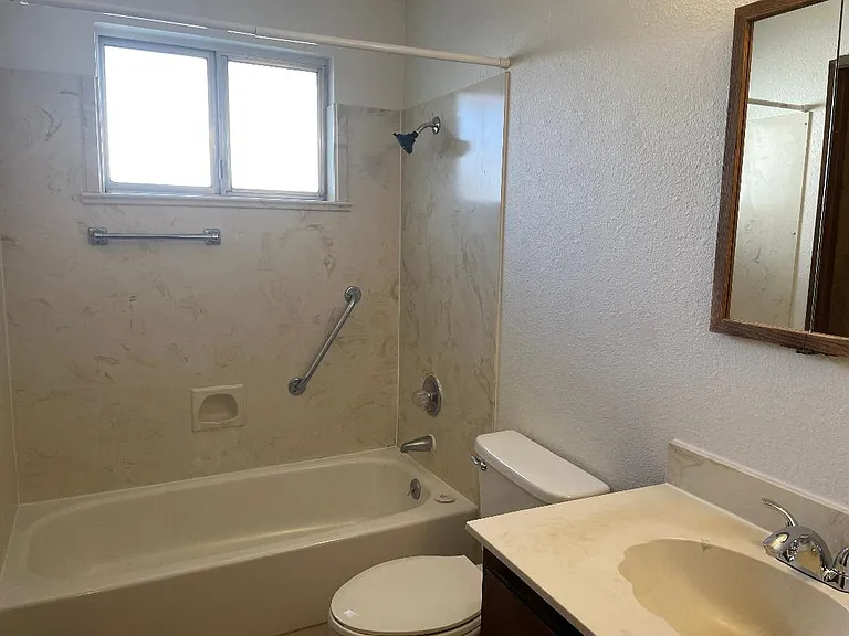 105bath_08112025