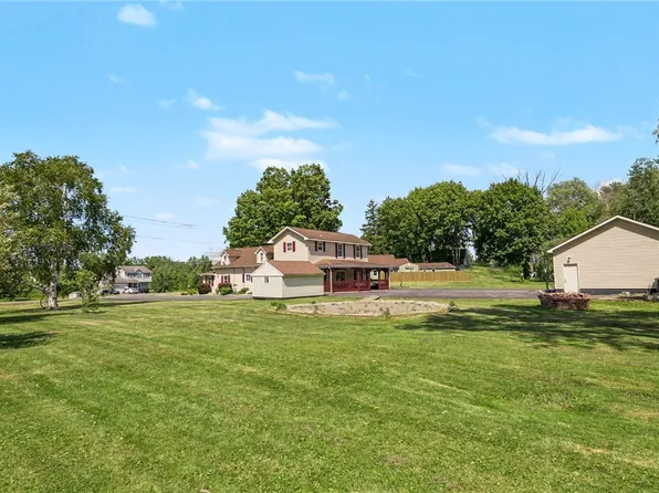 3302 Stiles Rd, Syracuse, NY 13209