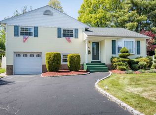 44 Myles Ave, Levittown, NY 11756