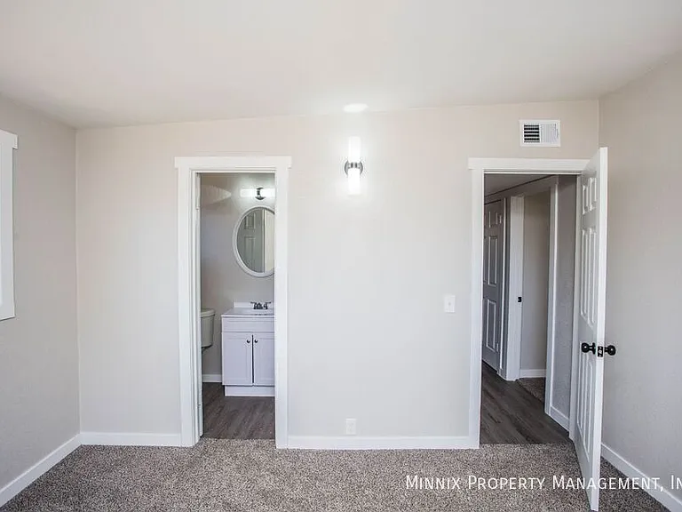 2725 63rd St #1 — Photo 39