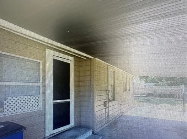 333 San Bernardino St, North Fort Myers, FL 33903