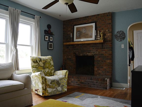 4th image of 127 Elmwood Blvd