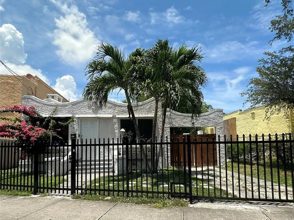 267 NW 33rd St #2, Miami, FL 33127