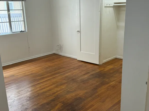 908 4th St APT 12, Santa Monica, CA 90403