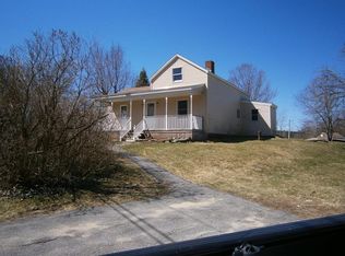 290 Jewett Hill Rd, Ashby, MA 01431