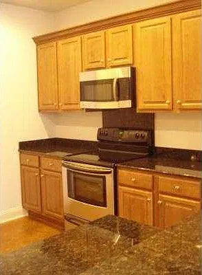 3 bed, 2.0 bath, 1274 sqft, $1,500 — Photo 4