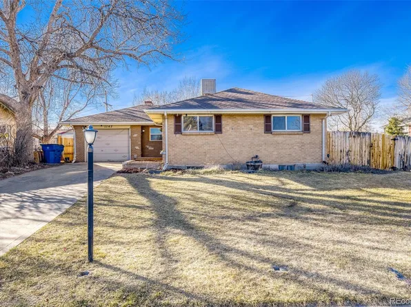 1147 S Kendall Court, Lakewood, CO 80232