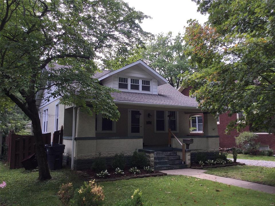 303 S Pennsylvania Ave, Belleville, IL 62220 | MLS #23047023 | Zillow